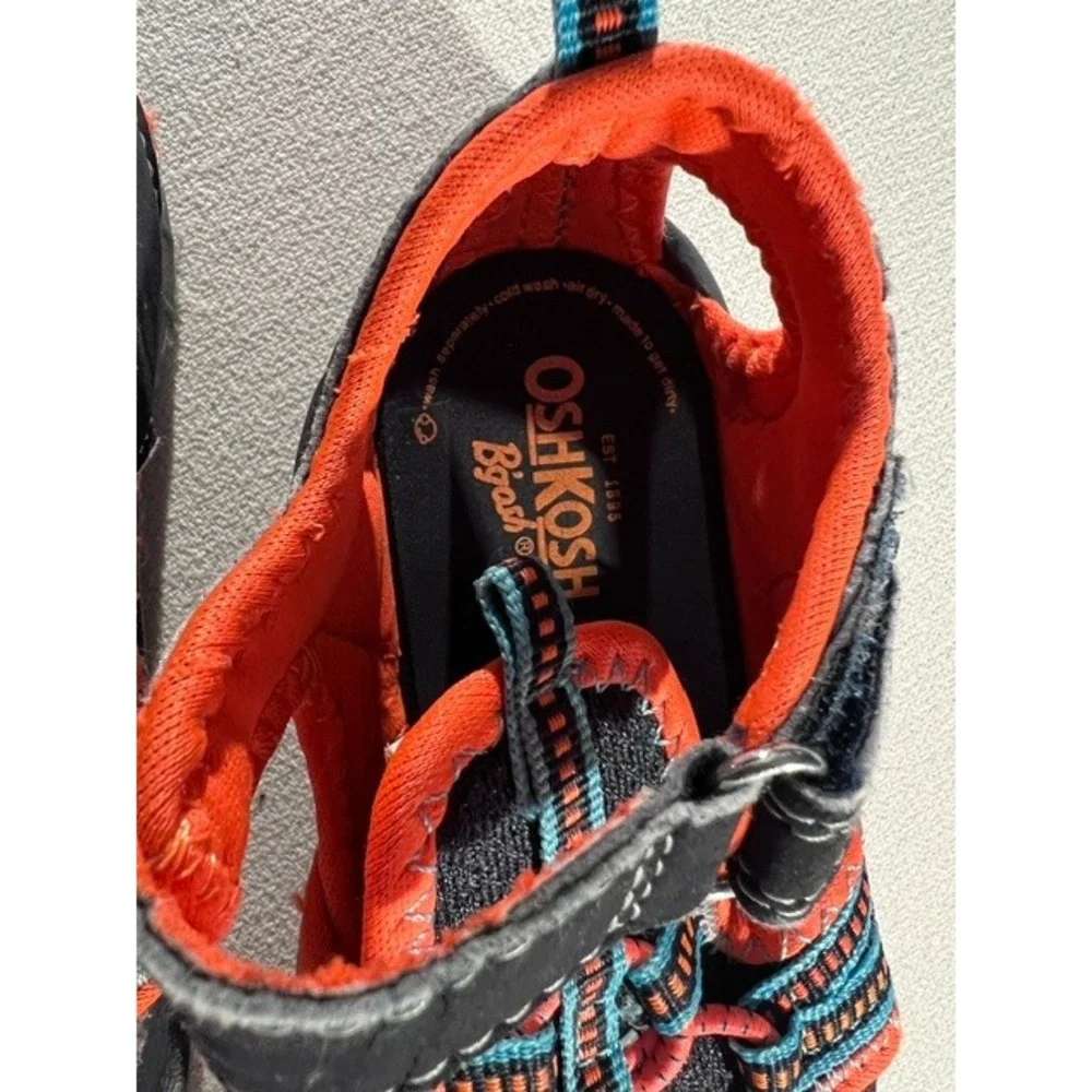 OshKosh B'gosh Water Sandals Kids Size 9 Black Orange Good JAX2-B Sporty